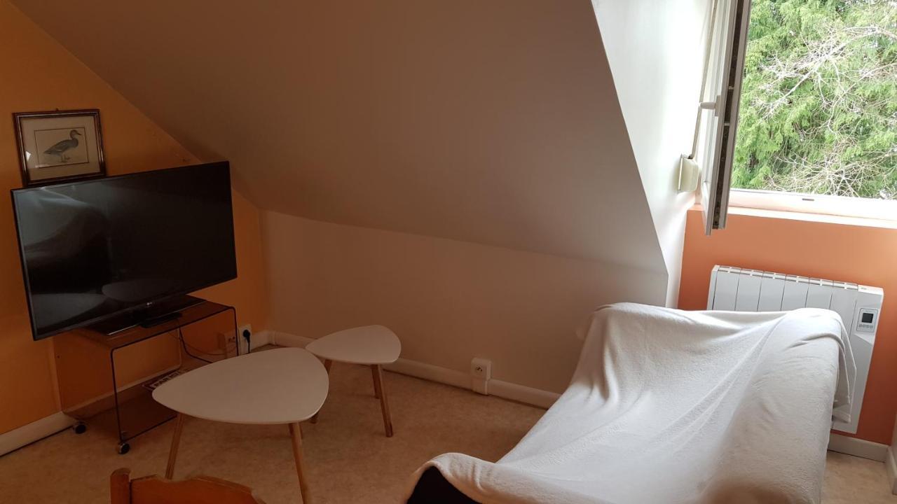 Hebergement-Luxeuil-Les-Bains Eksteriør billede